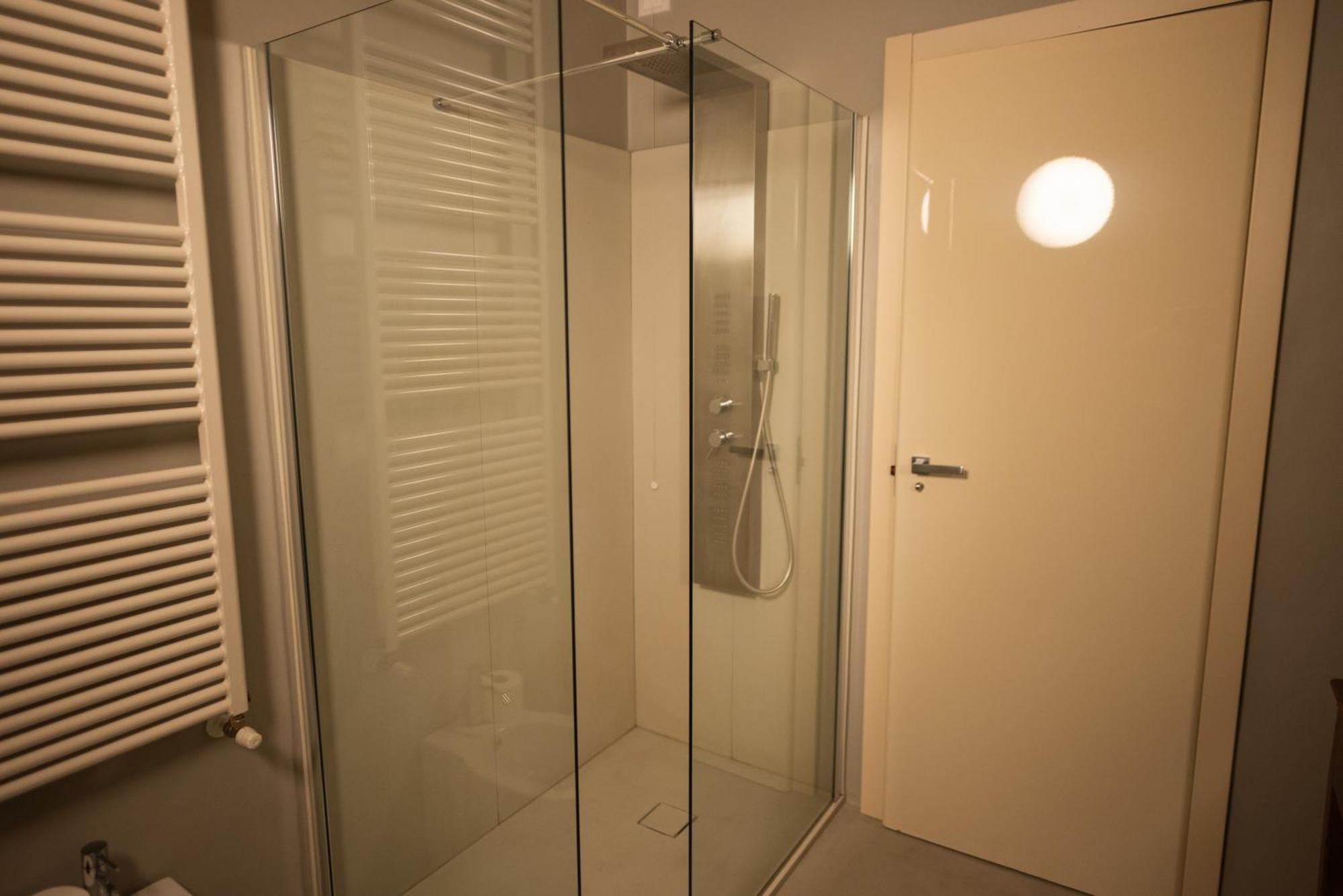 Suite N7 - Rifugio D'Epoca Con Posto Auto Brescia Exterior foto